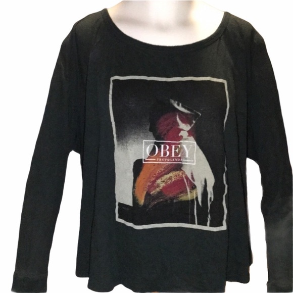 Obey Batwing Top - Picture 1 of 7